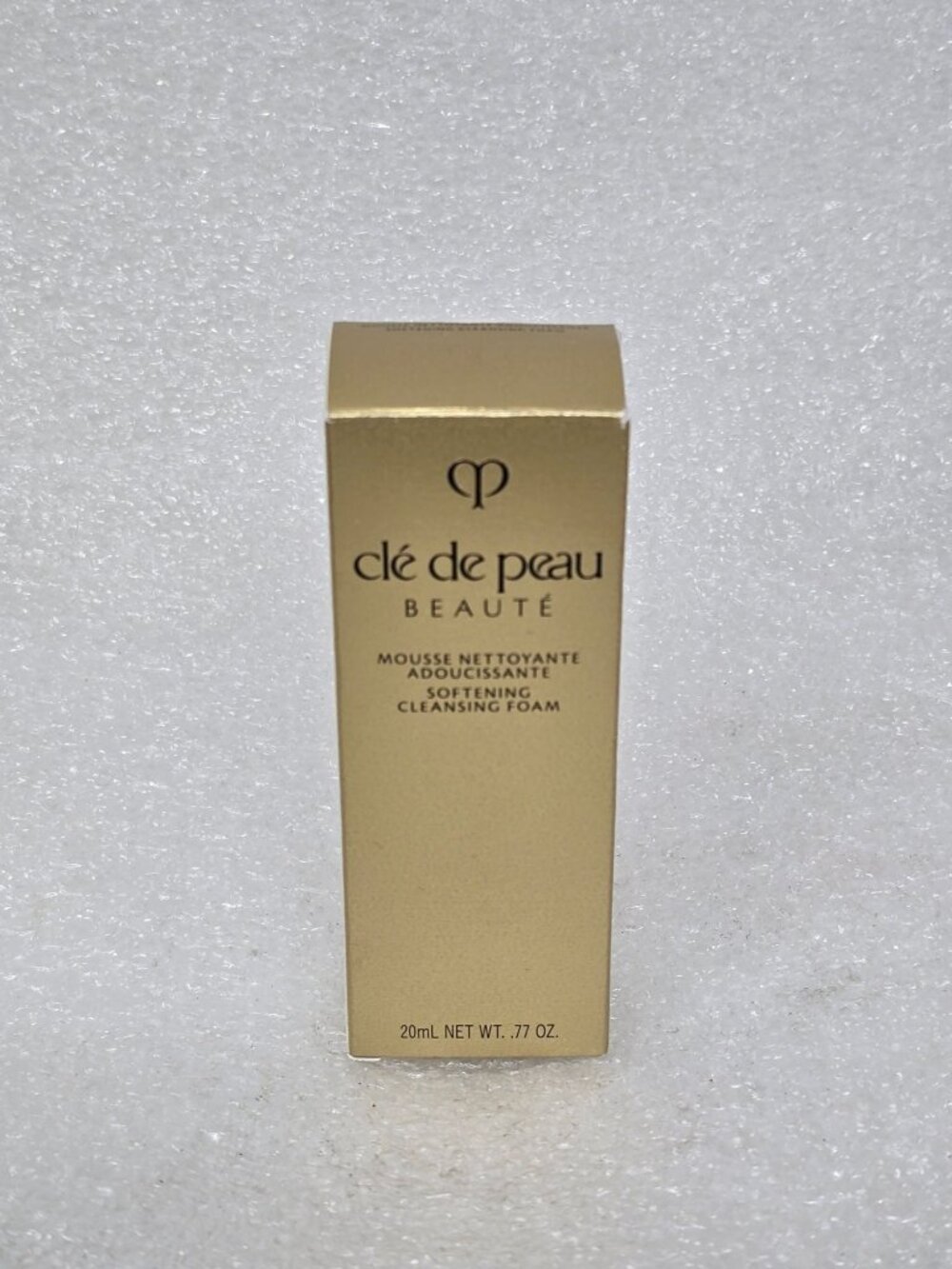 Clé De Peau Beauté Softening Cleansing Foam .77 oz Gold Box Skincare Travel Size